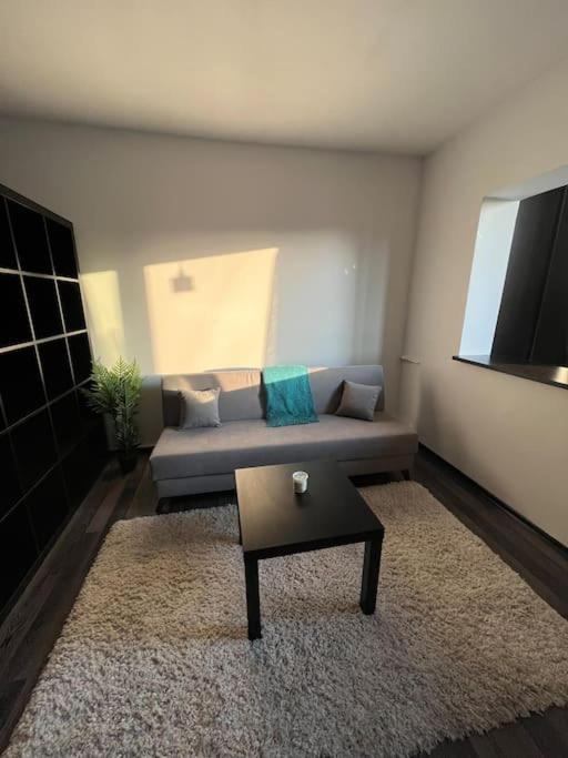 Mall Vitan Studio Eveline Bucureşti Ngoại thất bức ảnh